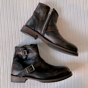 Like New Men’s Freebird “Railroad” Leather Zipper and Buckle Boots Size 10